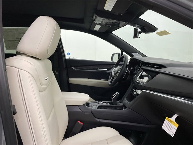 New 2025 Cadillac XT5 Sportv w/ Technology Package image 24