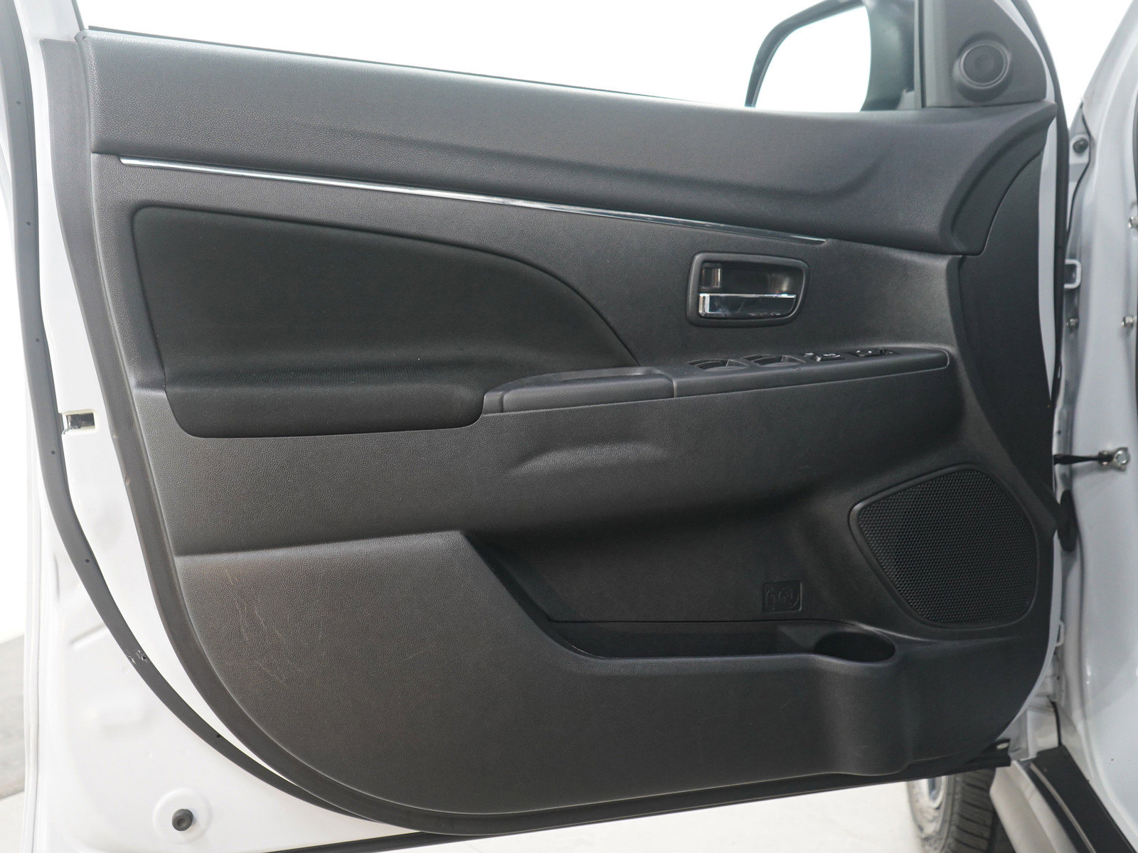 Used 2023 Mitsubishi Outlander Sport SE AWD/4WD image 20