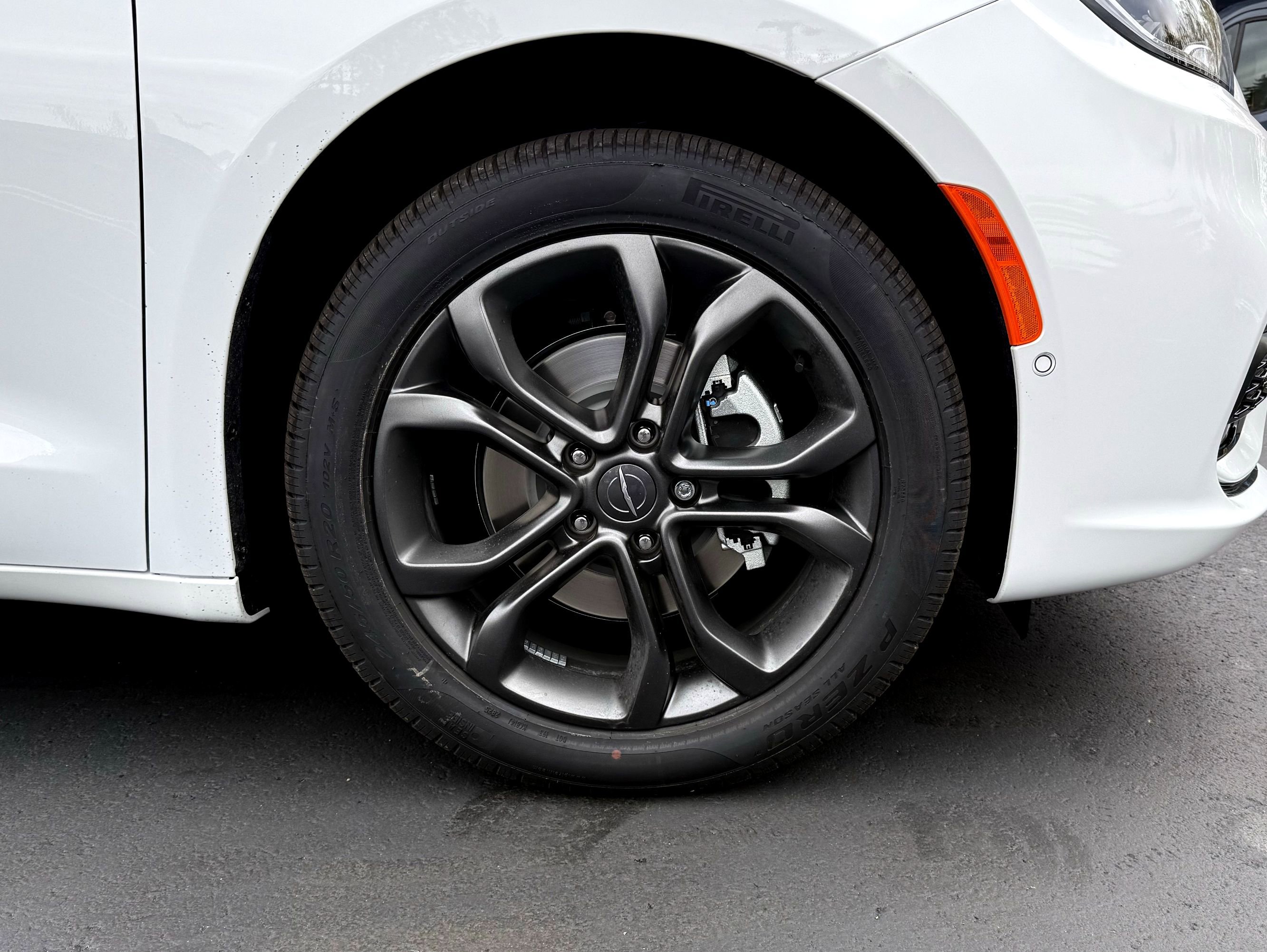 New 2026 Chrysler Pacifica Select image 11