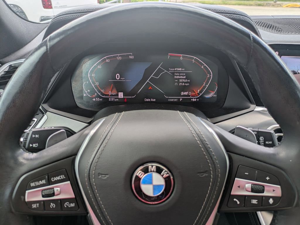 Used 2019 BMW X5 xDrive50i w/ Parking Assistance Package image 32