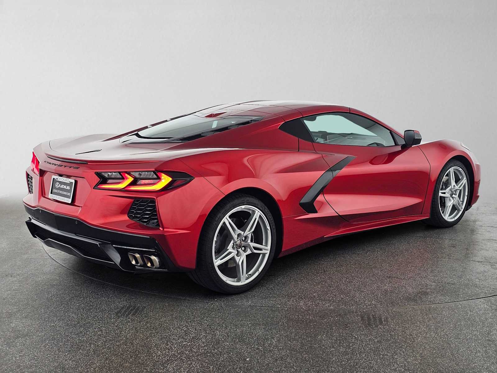 Used 2025 Chevrolet Corvette Stingray Preferred Cpe w/ Battery Protection Package RWD image 3