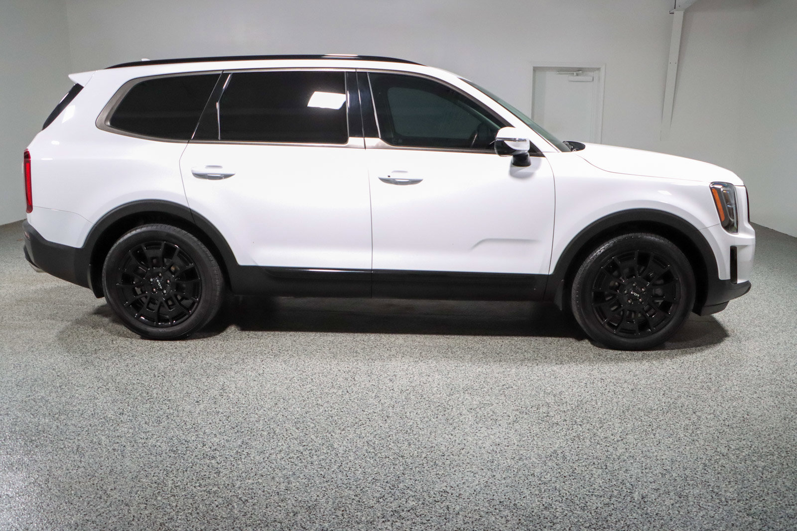 Used 2022 Kia Telluride SX image 6