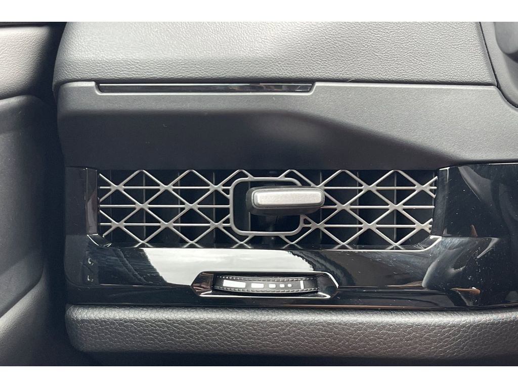 Certified 2025 Honda Accord EX-L image 28