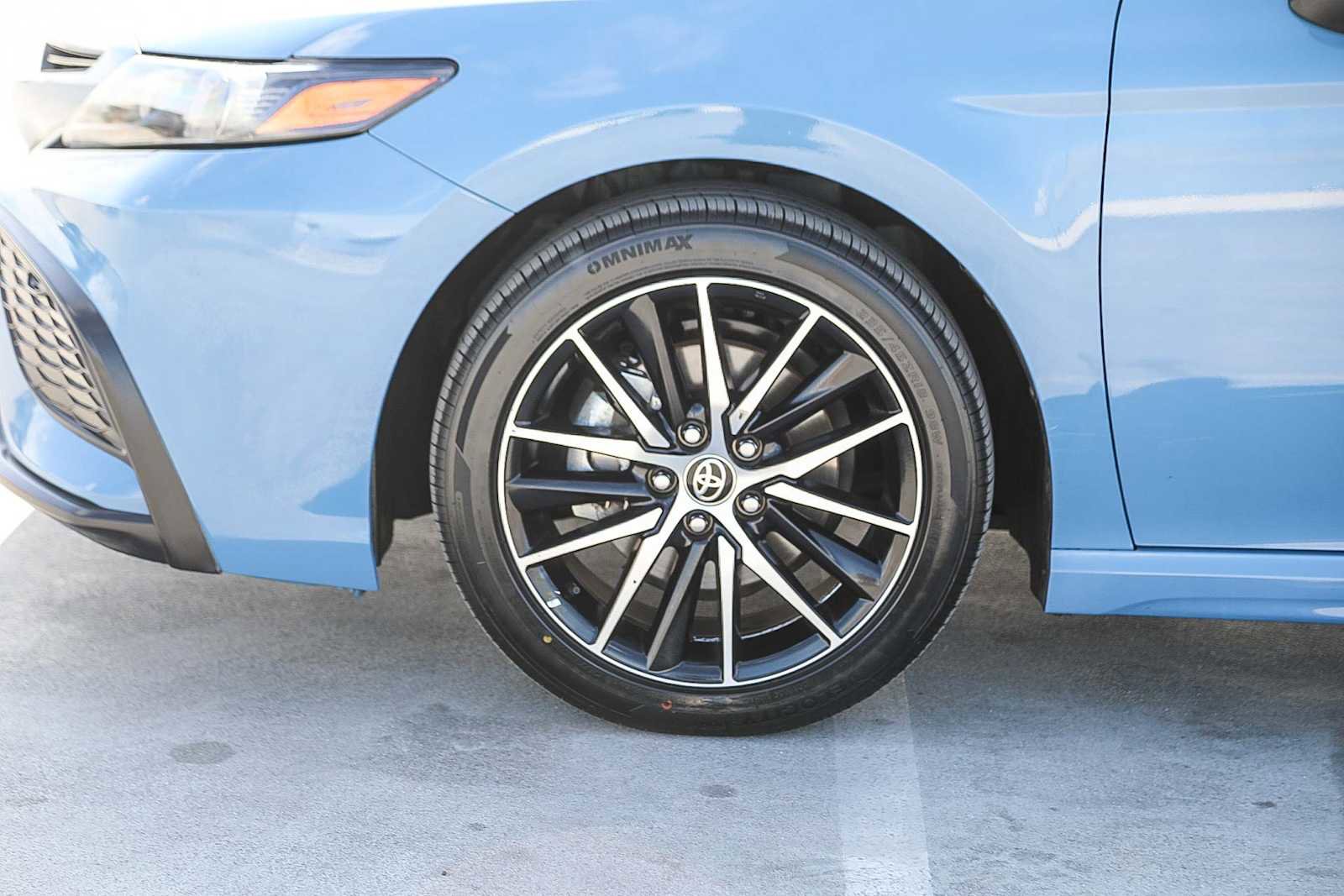 Certified 2024 Toyota Camry SE w/ Convenience Package image 11