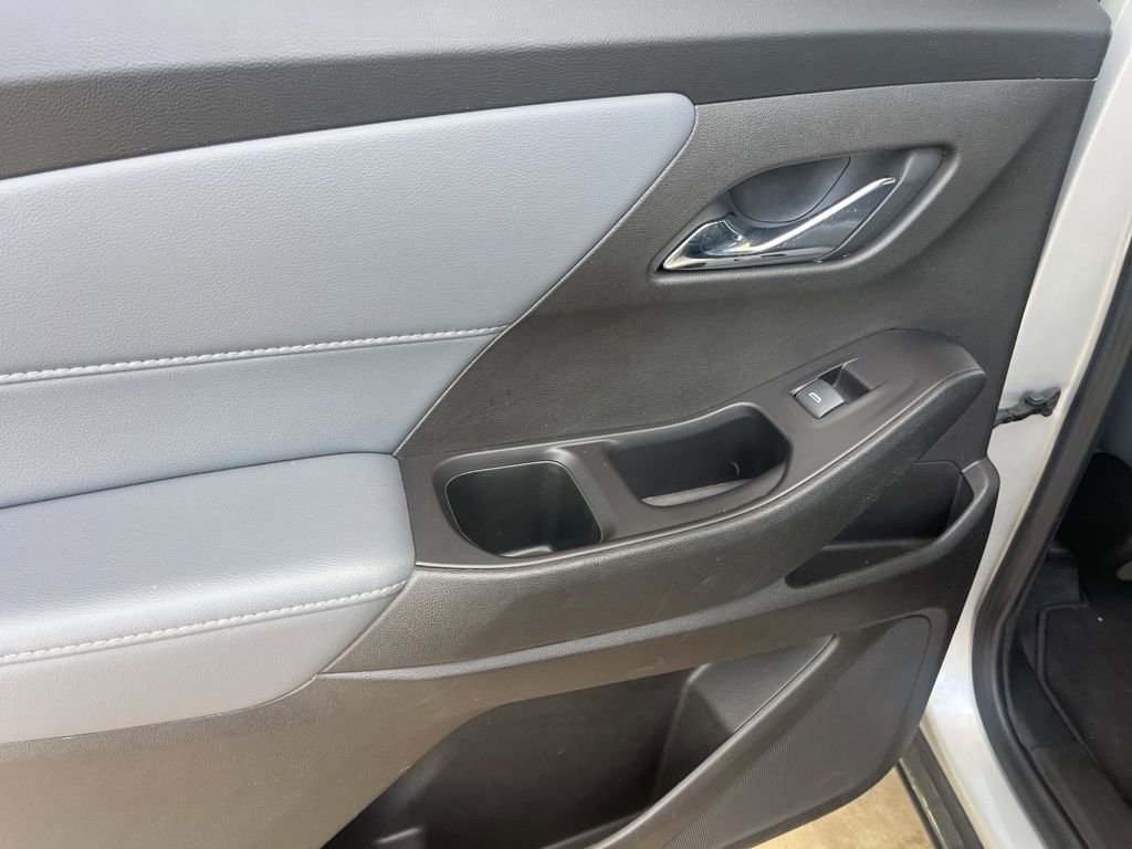 Used 2019 Chevrolet Traverse LT w/ LT Premium Package image 29