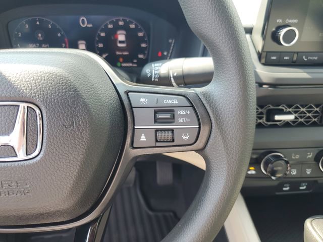 Used 2025 Honda Accord SE image 18
