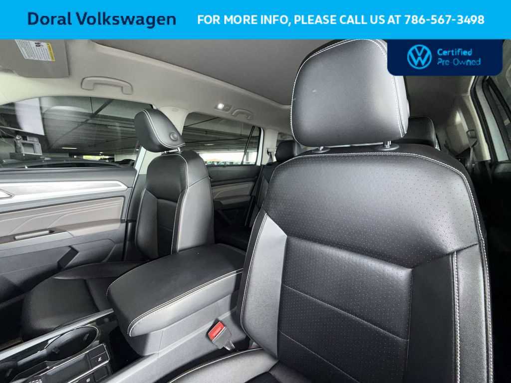 Certified 2022 Volkswagen Atlas SE w/ Panoramic Sunroof Package image 14