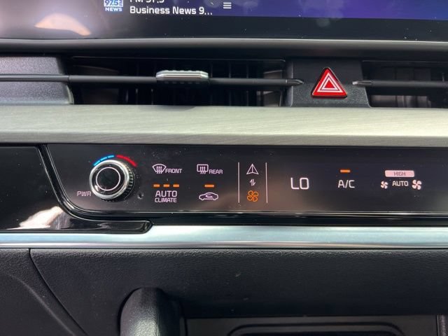 Certified 2024 Kia Sportage X-Line w/ X-Line Premium Package AWD/4WD image 23