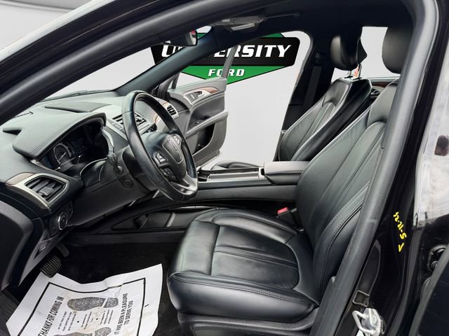 Used 2019 Lincoln MKZ Reserve FWD image 30