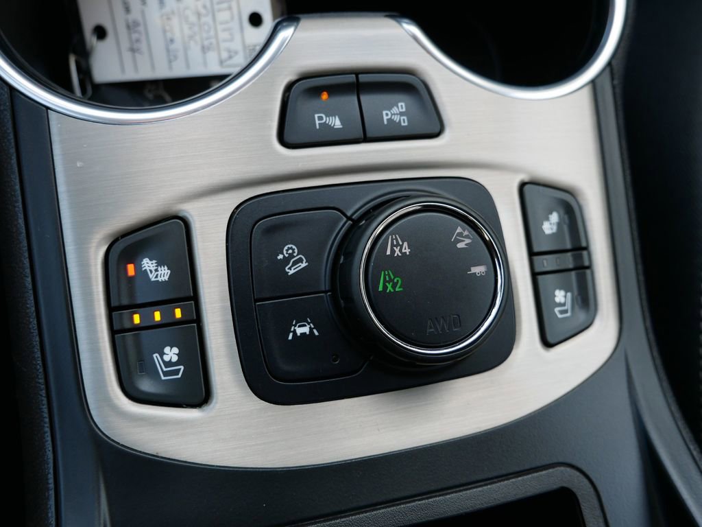 Used 2018 GMC Terrain Denali w/ Advanced Safety Package image 21