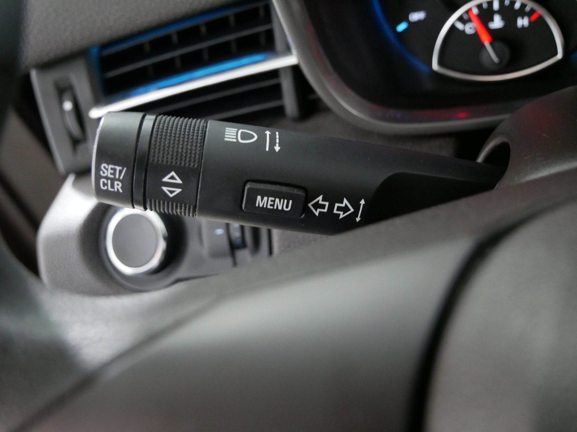 Used 2015 Chevrolet Malibu LT w/ Power Convenience Package image 32