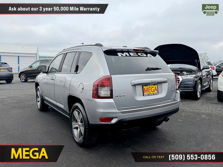 Used 2016 Jeep Compass High Altitude image 9