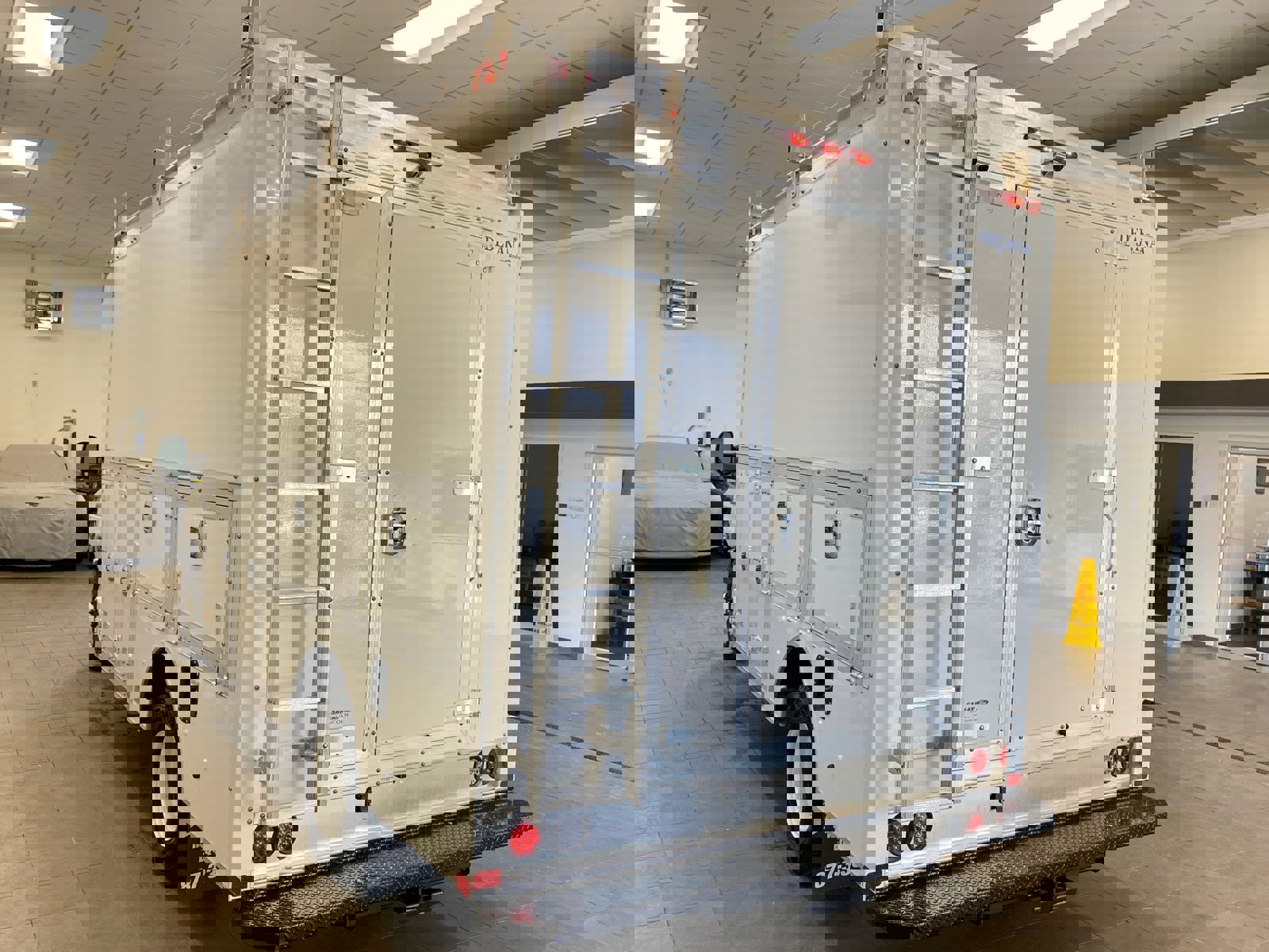 Used 2026 Ford E-350 and Econoline 350 Super Duty w/ Power Equipment Group image 7