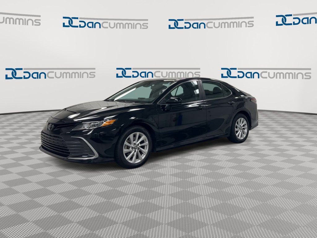 Used 2024 Toyota Camry LE FWD image 4