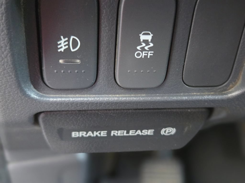 Used 2014 Honda Ridgeline SE image 29