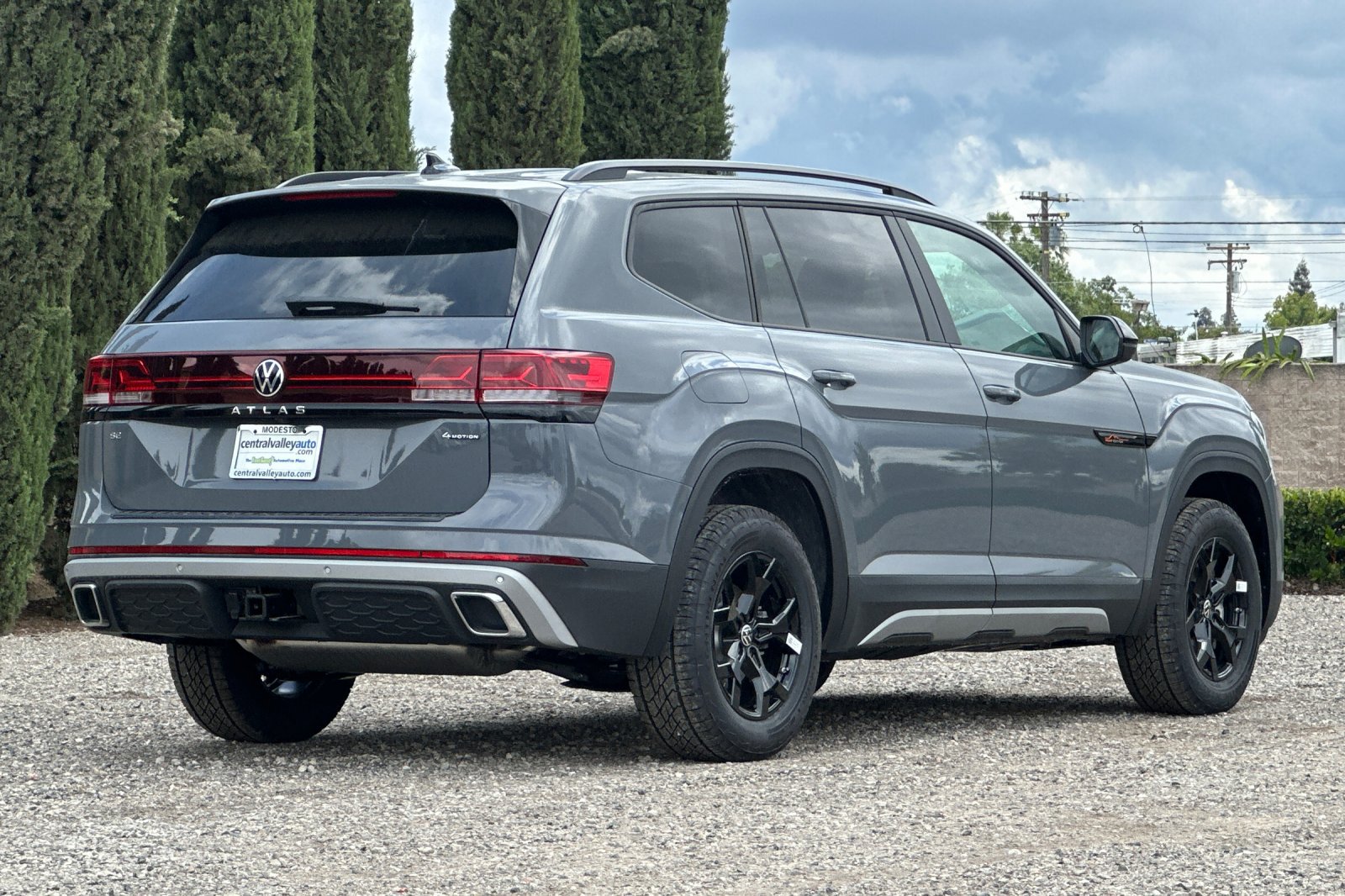 New 2026 Volkswagen Atlas Peak Edition AWD/4WD image 4