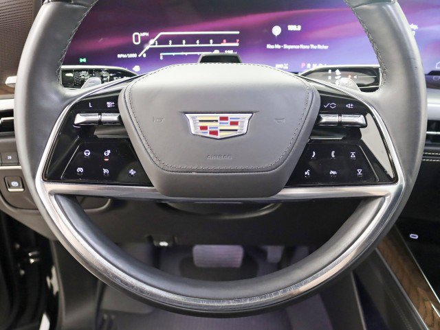 Used 2025 Cadillac Escalade Sport Platinum w/ LPO, ONYX Package AWD/4WD image 19