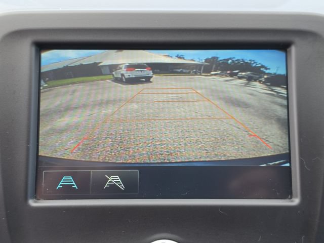 Used 2018 Chevrolet Equinox LT FWD image 25