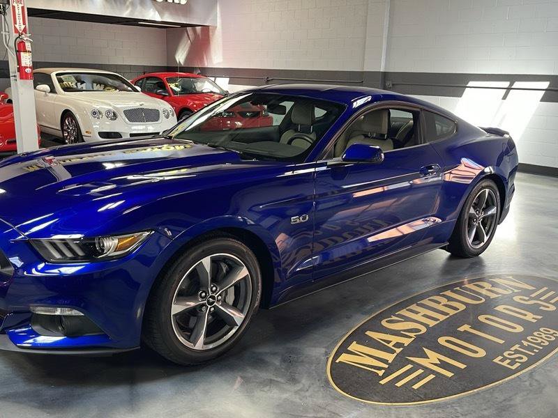 Used 2015 Ford Mustang GT Premium w/ Enhanced Security Package RWD image 2