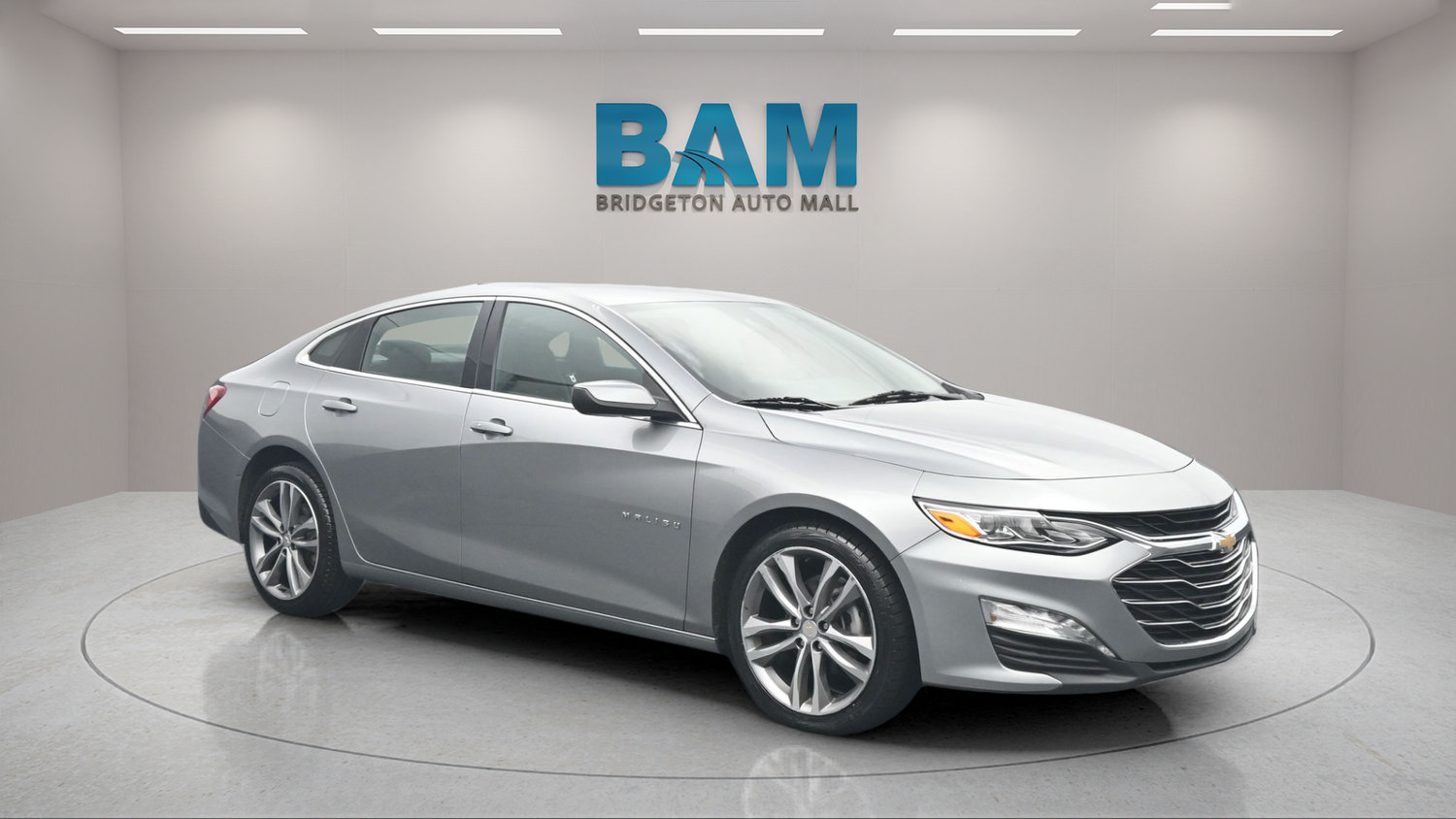 Used 2024 Chevrolet Malibu LT FWD image 1