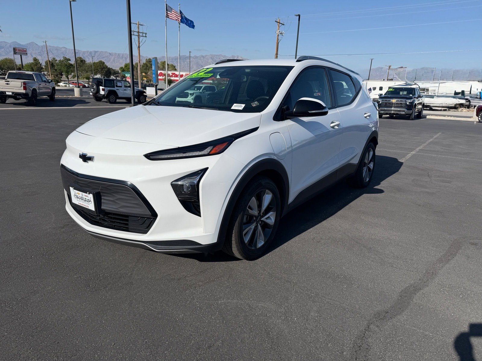 Used 2022 Chevrolet Bolt EUV LT w/ Convenience Package FWD image 7