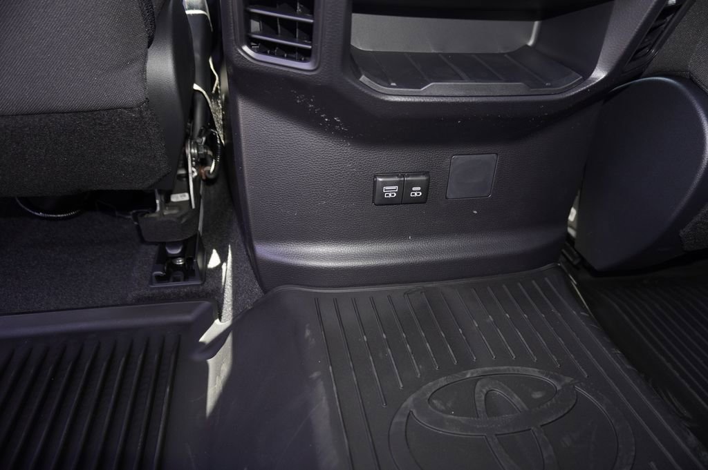 New 2026 Toyota Tundra SR5 AWD/4WD image 11