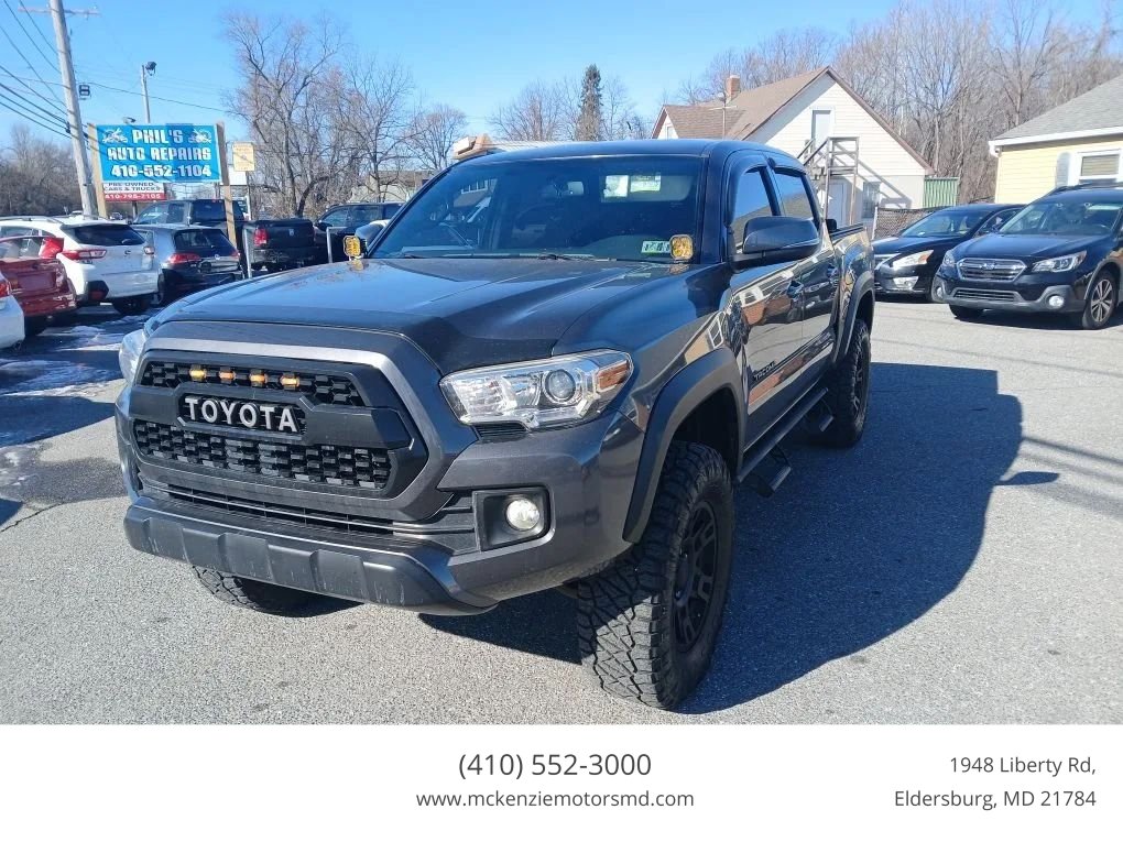 Used 2017 Toyota Tacoma TRD Off-Road w/ Tow Package (A/T)