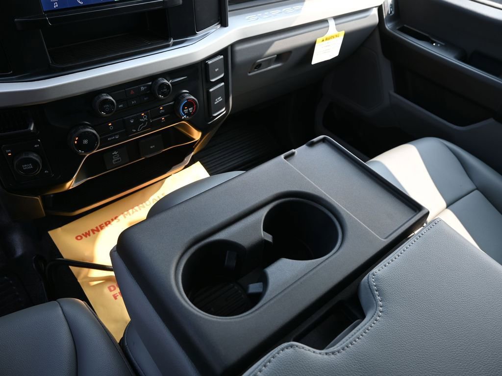 New 2025 Ford F350 XL w/ XL Chrome Package image 32