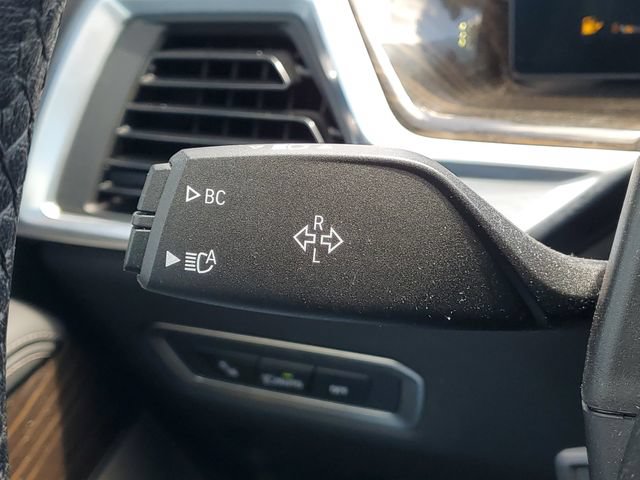 Used 2024 BMW X7 xDrive40i w/ Premium Package AWD/4WD image 23