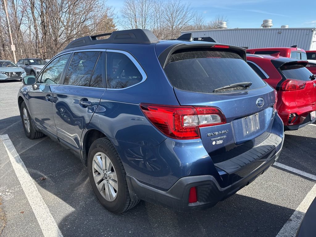 Used 2019 Subaru Outback 2.5i Premium w/ Popular Package #2 image 3