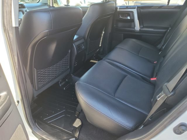 Used 2015 Toyota 4Runner Limited AWD/4WD image 21