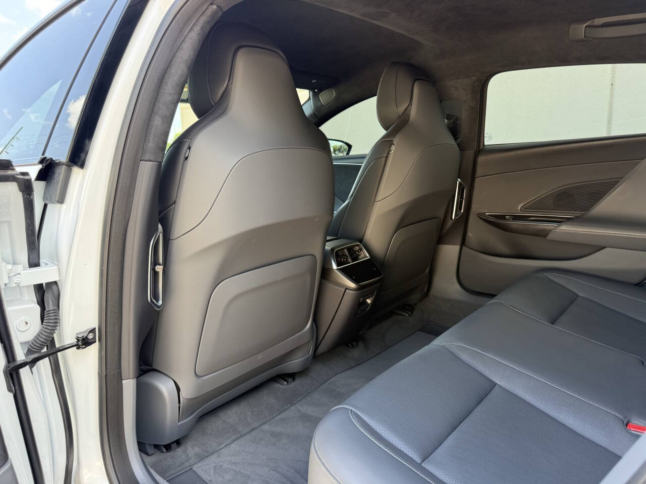 Used 2023 Lucid Air Pure AWD/4WD image 13