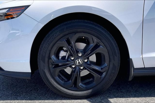 Used 2025 Honda Accord SE image 8