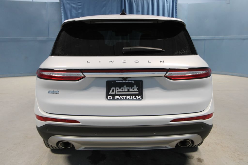 Used 2025 Lincoln Corsair AWD w/ Equipment Group 101A image 28