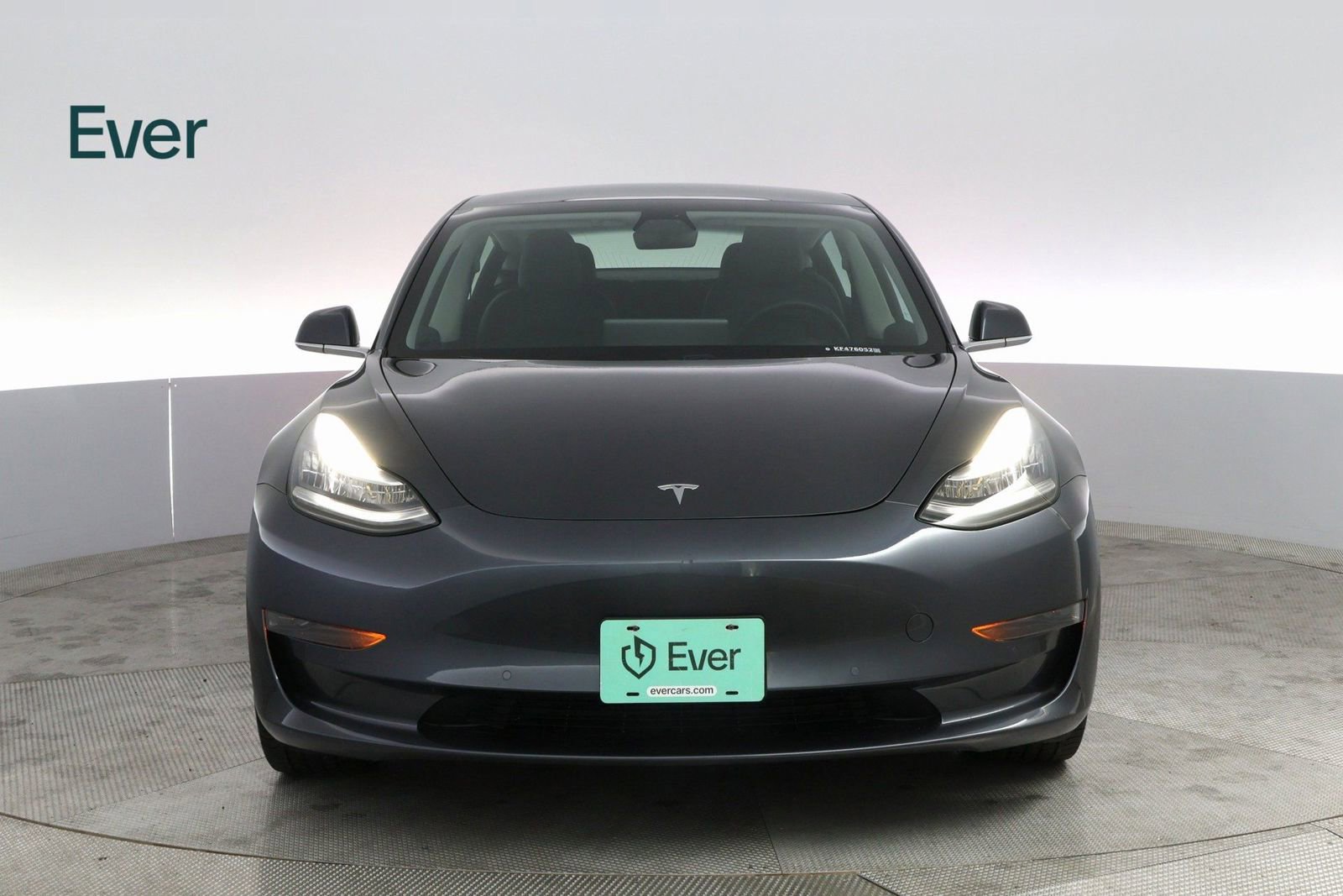 Used 2019 Tesla Model 3 Standard Range Plus image 3