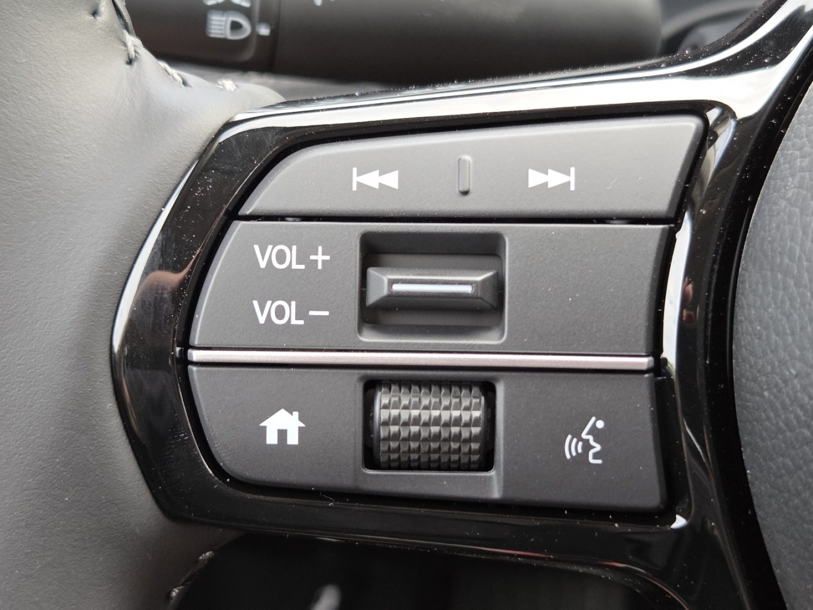 New 2027 Honda HR-V EX-L image 11