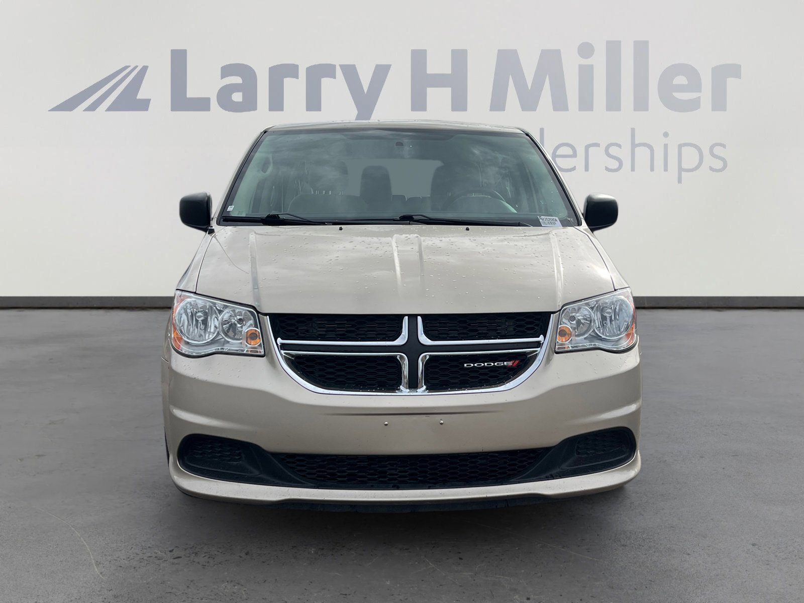 Used 2016 Dodge Grand Caravan American Value Package image 8