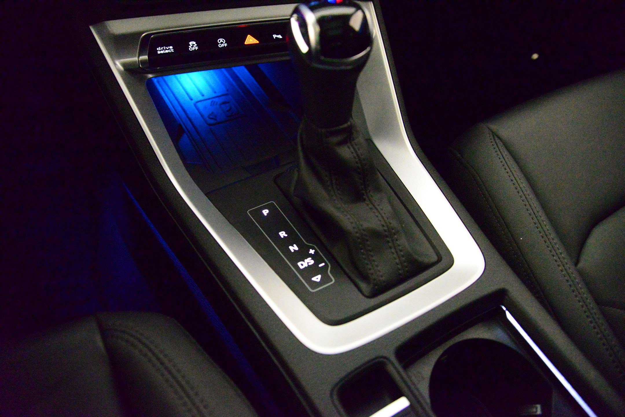 Used 2025 Audi Q3 2.0T Premium Plus w/ Premium Plus Package image 16