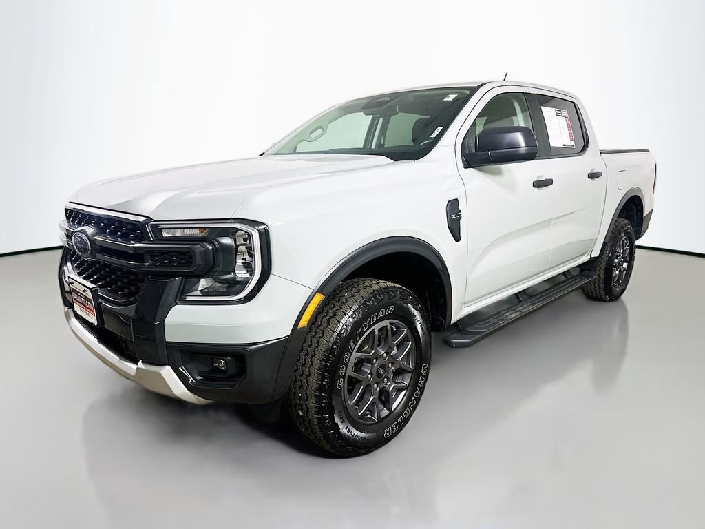 Used 2024 Ford Ranger XLT w/ FX4 Off-Road Package image 3