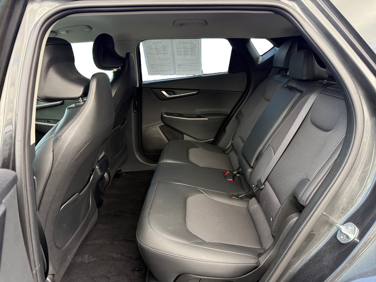 Used 2024 Kia EV6 Light RWD image 16