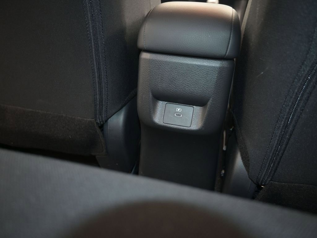 Certified 2025 Nissan Versa SR w/ Electronics Package image 28