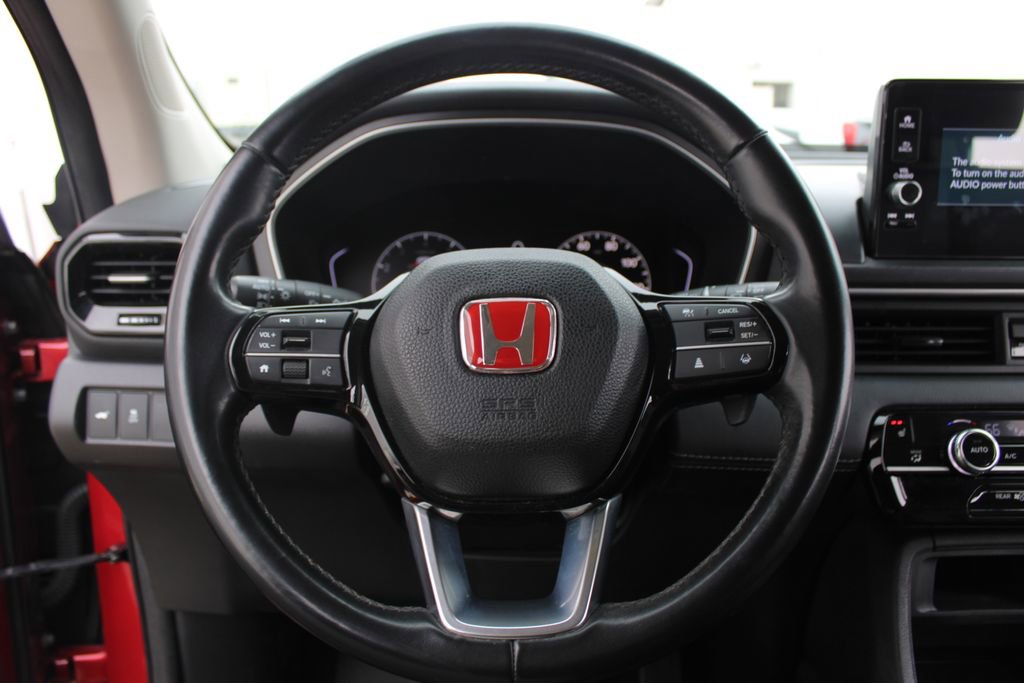 Used 2023 Honda Pilot EX-L image 11