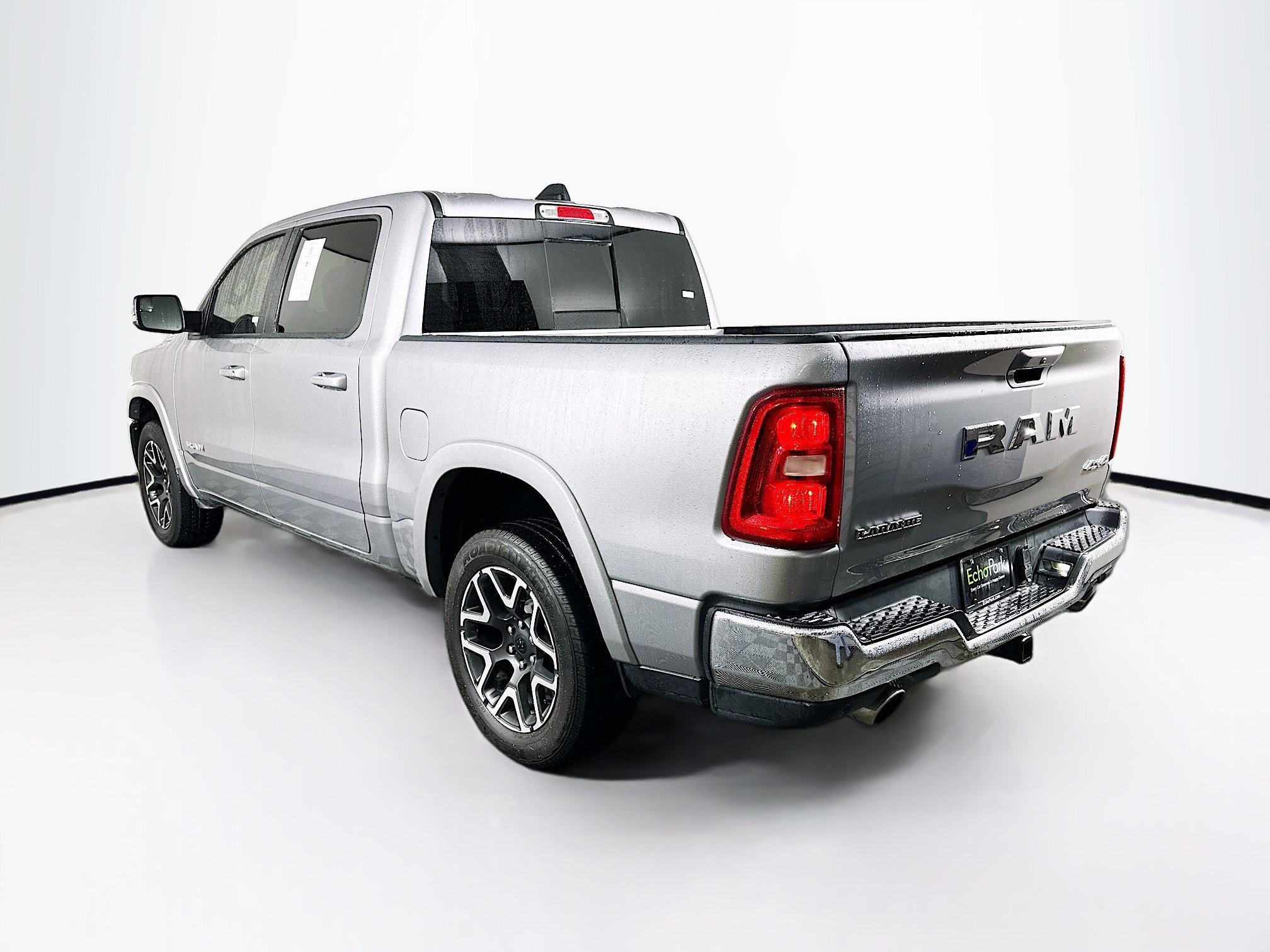 Used 2025 RAM 1500 Laramie image 5