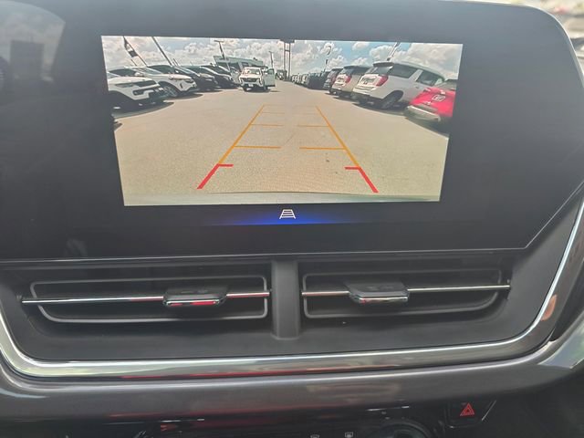 Used 2024 Chevrolet Trax ACTIV w/ Sunroof Package image 24