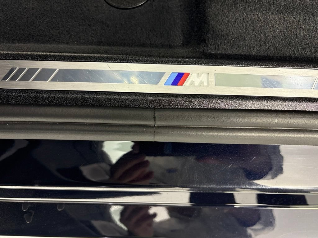 Used 2020 BMW X5 xDrive40i w/ M Sport Package AWD/4WD image 18