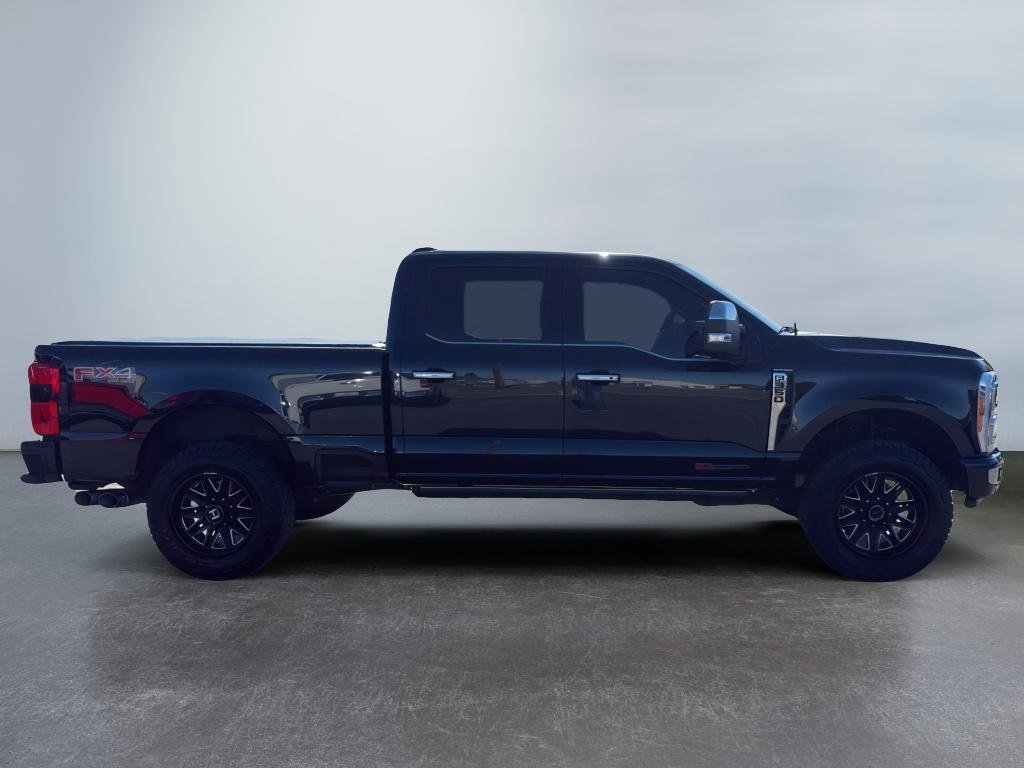 Used 2023 Ford F350 Platinum w/ FX4 Off-Road Package AWD/4WD image 6