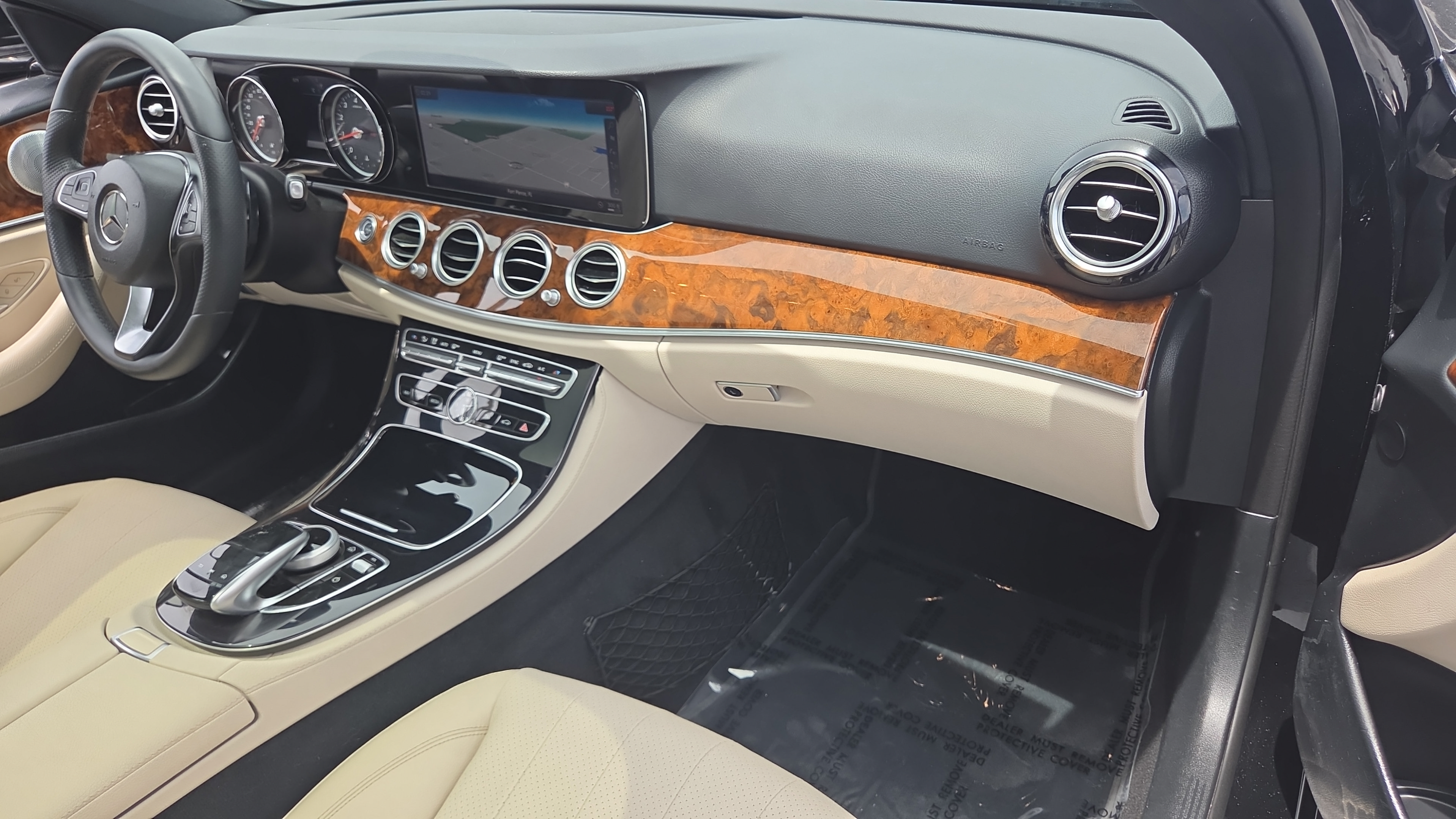 Used 2018 Mercedes-Benz E 300 image 16