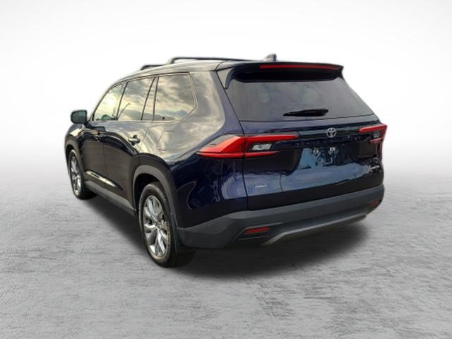 Certified 2024 Toyota Grand Highlander AWD image 5
