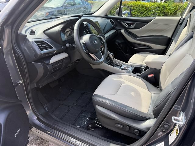 Used 2023 Subaru Forester Limited AWD/4WD image 12