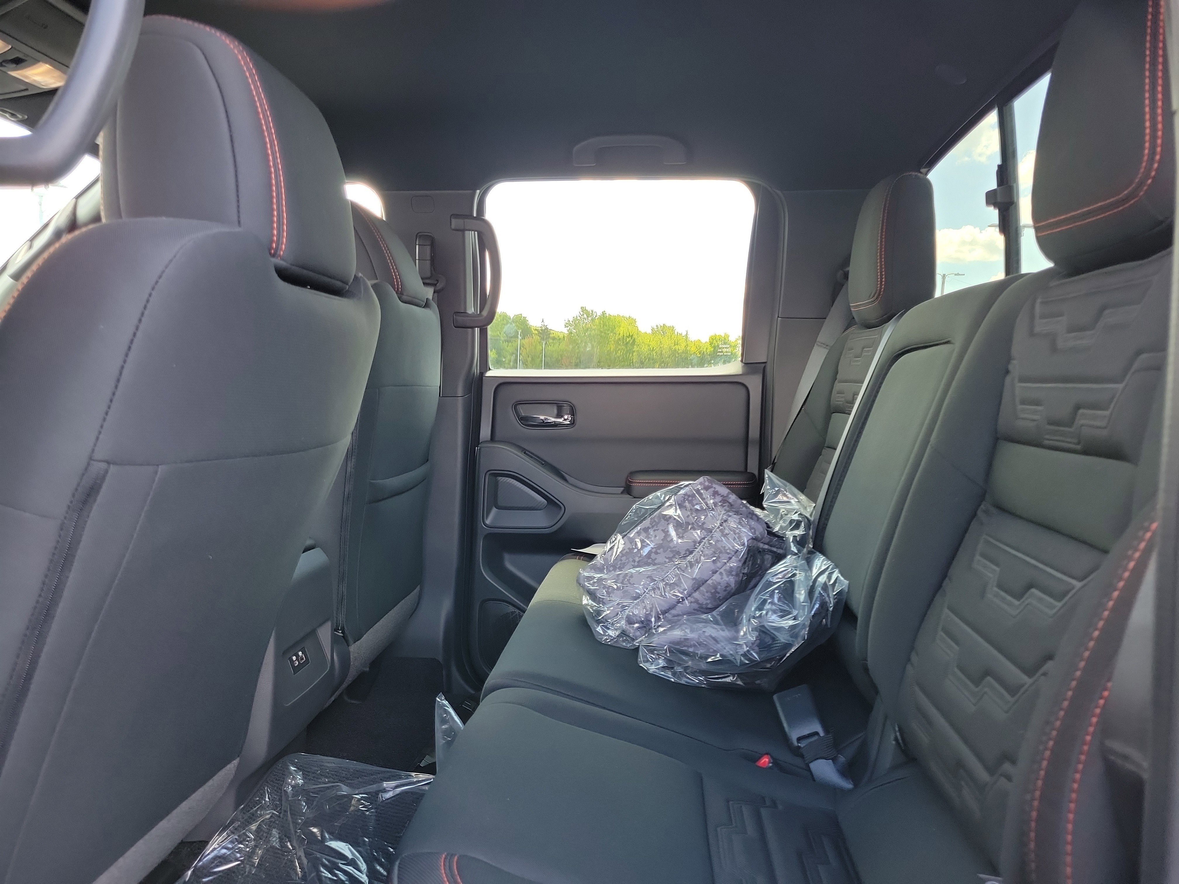 New 2025 Nissan Frontier PRO-4X image 11